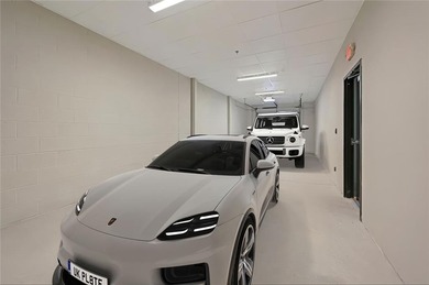 NEW CONSTRUCTION LUXURY CONDO in ADAIR PARK, Downtown