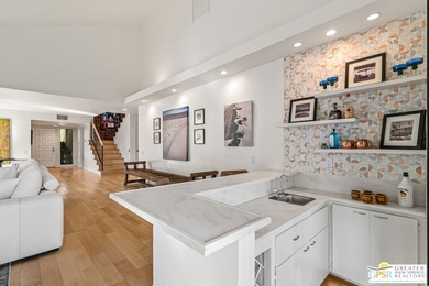 A-M-A-Z-I-N-G opportunity! Nearly 3,000 square feet on FEE land