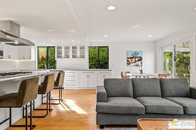 A-M-A-Z-I-N-G opportunity! Nearly 3,000 square feet on FEE land