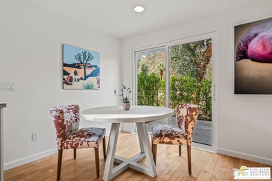 A-M-A-Z-I-N-G opportunity! Nearly 3,000 square feet on FEE land