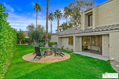 A-M-A-Z-I-N-G opportunity! Nearly 3,000 square feet on FEE land