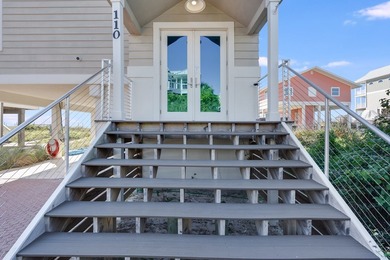 Located directly on the Gulf of America, Singing Waves (formerly