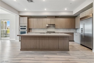 Very desirable and convenient location, minutes to freeway