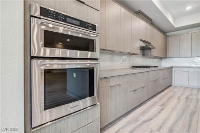 Very desirable and convenient location, minutes to freeway