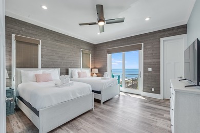 Located directly on the Gulf of America, Singing Waves (formerly