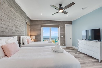 Located directly on the Gulf of America, Singing Waves (formerly