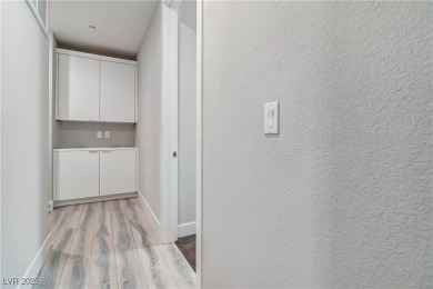 Very desirable and convenient location, minutes to freeway