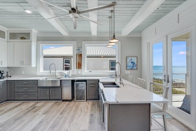 Located directly on the Gulf of America, Singing Waves (formerly