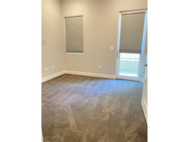 Very desirable and convenient location, minutes to freeway