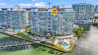 Bayfront Bliss: Elegant 2 Bed, 2 Bath Condo on Sarasota Bay -