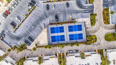 Bayfront Bliss: Elegant 2 Bed, 2 Bath Condo on Sarasota Bay -