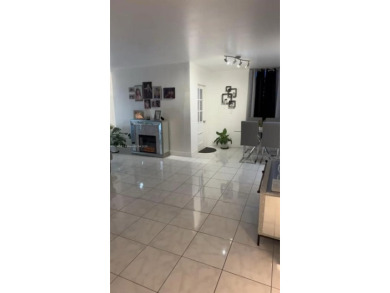 2-bedroom 2bathroom,located 3th floor,the large kitchen ample