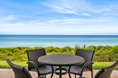 JUST REDUCED $150,000!!! MOTIVATED SELLER!! 2 BR 1st FLOOR GULF