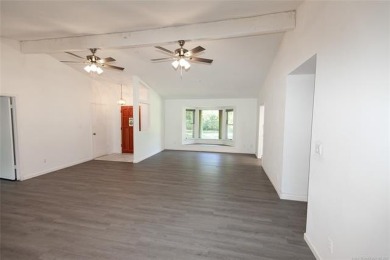 2.73 Acres. Updated throughoutbo greatroom has a vaulted ceiling