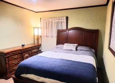 Amazing opportunity to own a building in the heart of downtown