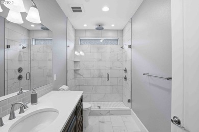 Modern Luxury End-Unit in Prestigious Two Creeks! Enjoy