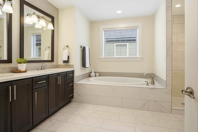 Modern Luxury End-Unit in Prestigious Two Creeks! Enjoy