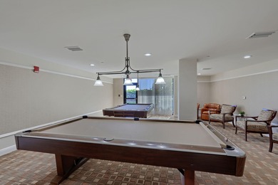 Sleek Oceanfront Studio- Designer Renovation. Singer Island -