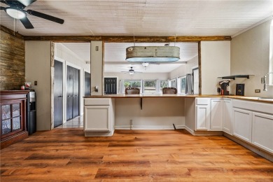 ATTENTION: COUNTRY LAKE HOUSE THE *VENADOS LODGE* TUCKED AWAY IN