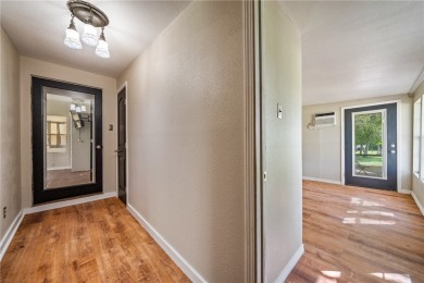 ATTENTION: COUNTRY LAKE HOUSE THE *VENADOS LODGE* TUCKED AWAY IN