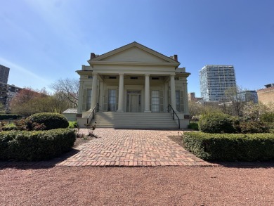 Enjoy stunning, unobstructed city views from every room and the