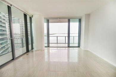 Luxury corner apartment with private foyer in new building with