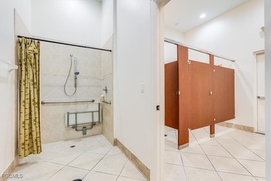 Fisherman's Cove - Fort Myers Hidden Gem! SOLD TURNKEY! Tucked