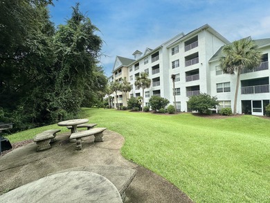 This 2-bedroom, 2-bath condo in The Florida Club blends comfort