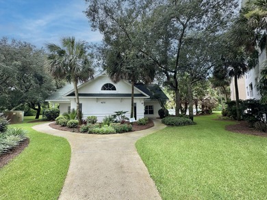 This 2-bedroom, 2-bath condo in The Florida Club blends comfort