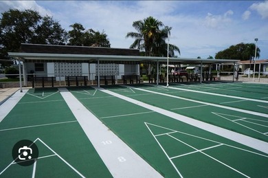 Welcome to Eldorado Village, Largo's premier 40+ Active