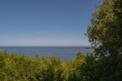 Tucked into the bluff just a few minutes' walk from lively