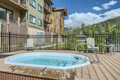 Escape to modern mountain living in this 2-bedroom, 2-bath condo