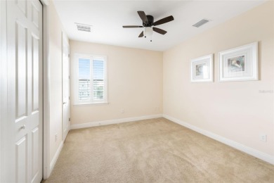 One or more photo(s) has been virtually staged. This impeccably