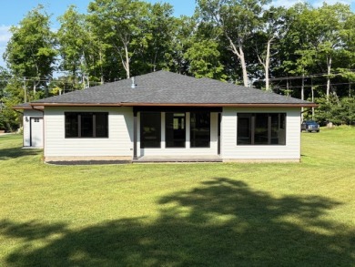 Newly Constructed Luxury Home