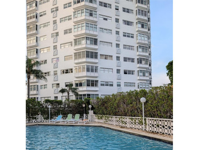 Beautiful and bright 2BD/2BA South Beach condo just steps from