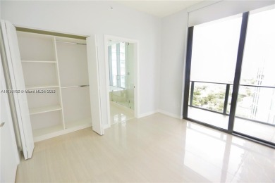 Luxury corner apartment with private foyer in new building with