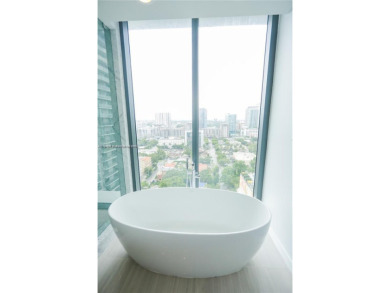 Luxury corner apartment with private foyer in new building with