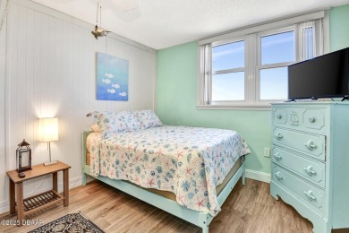 Discover a breathtaking beachfront retreat. This stunning corner