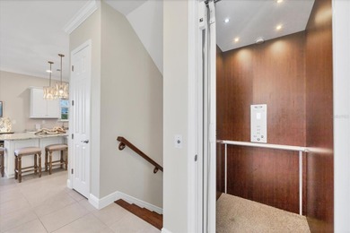 Gorgeous End-Unit Townhome in The Landings at Coral Creek!
