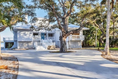 MANASOTA KEY GEM: INTRACOASTAL WATERFRONT WITH DEEDED BEACH