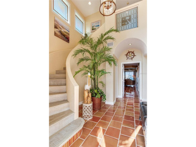 PANORAMIC WATER VIEWS STUNNING RESORT-STYLE POOL AND A SHORT