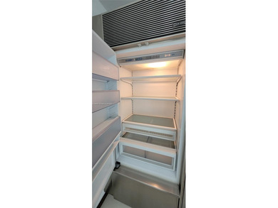 *REDUCED FOR A QUICK ALL-CASH ONLY SALE*Vacant and ready to