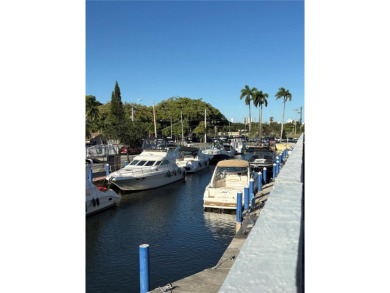 It's all about location at Isla del Mar. Located close to the