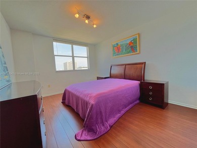 Stunning Corner Unit with Breathtaking Biscayne Bay Views

