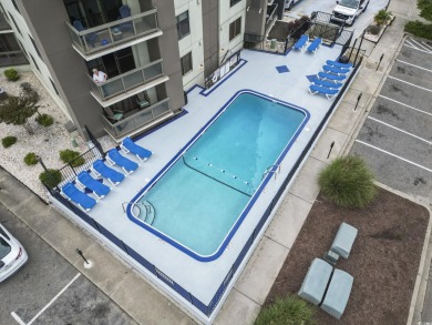 Welcome to this fully furnished, beautifully renovated 2-bedroom