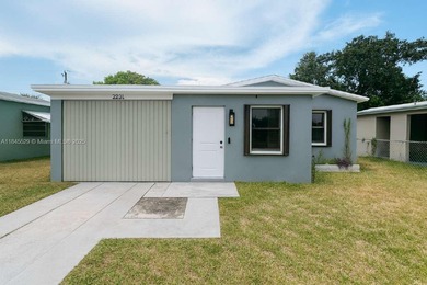 Beautifully Renovated 3-Bedroom Concrete Block Home in Fort