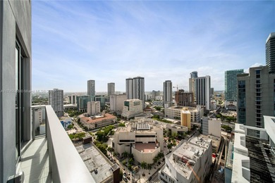 Gorgeous Penthouse 2 Bedroom in the heart of Downtown