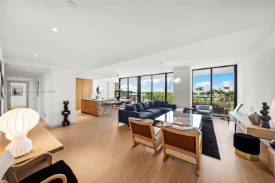 03 Line Bay View Residence at Five Park Miami Beach: 3 Beds, 4