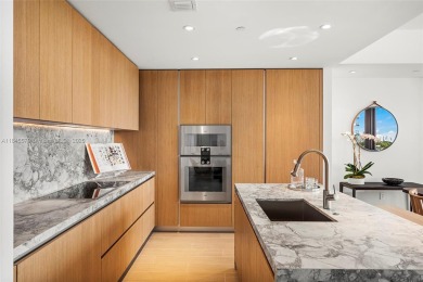 03 Line Bay View Residence at Five Park Miami Beach: 3 Beds, 4