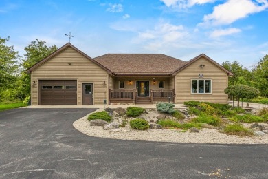 Dream retreat on over 5acres of pristine land overlooking Mill